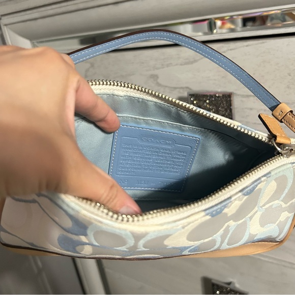 C Purse Bag - Picture 2 of 2